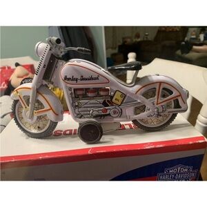 2000 Harley-Davidson Motorcycles 1950's Tin Toy Reproduction 1959 Police